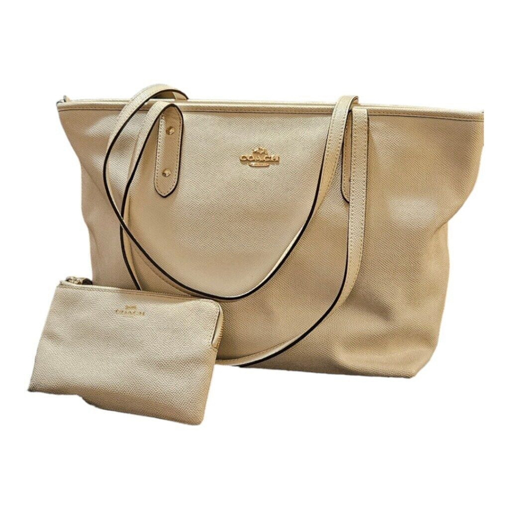 Coach Cream Tote Bag with Cream Wristlet - Picture 2 of 16